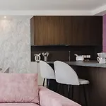 Townsend Court Fl10 - 2bed Brand New By Homely Apartment